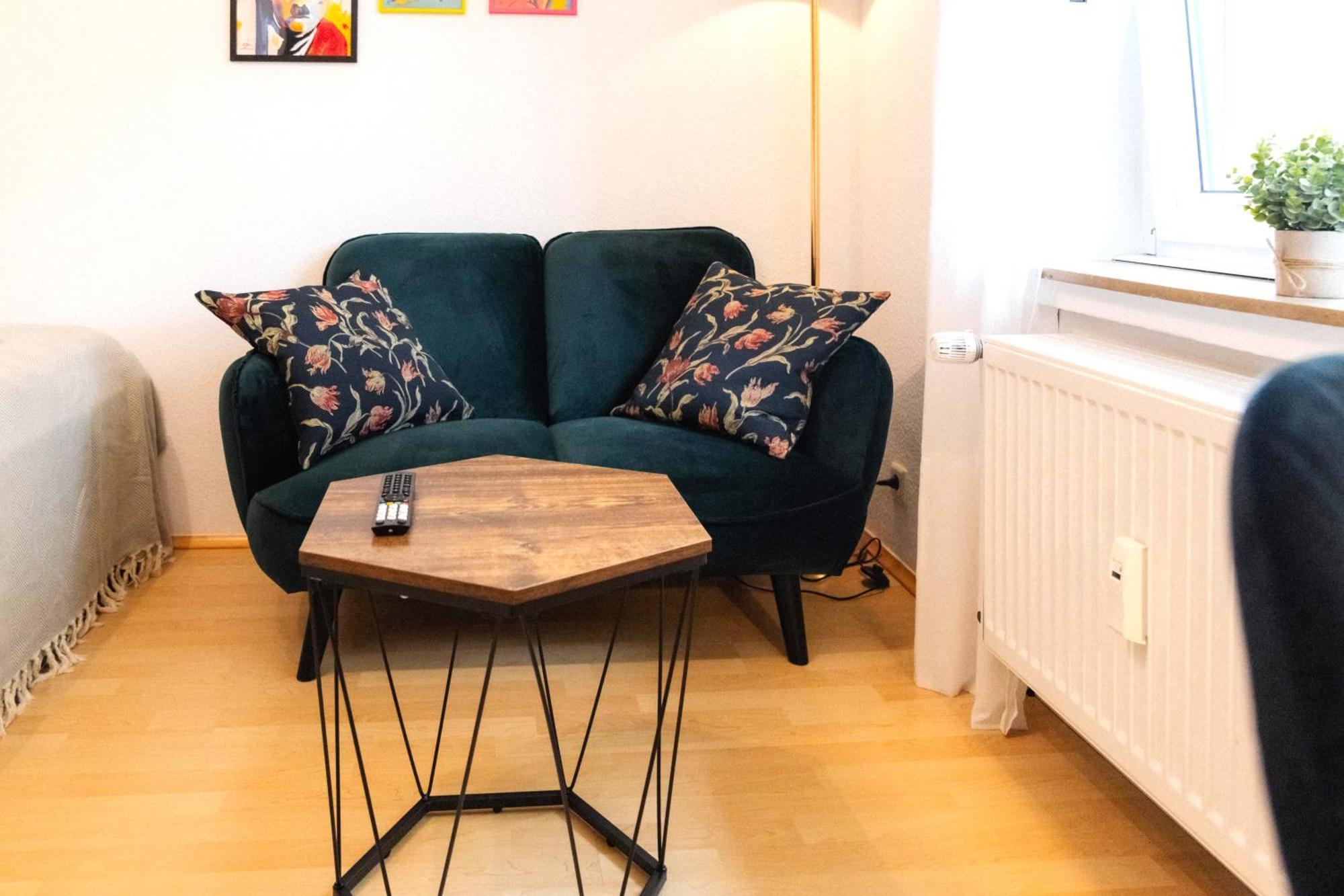 Gemuetliches Zentrales Apartment, Free Parking Μπόχολτ Εξωτερικό φωτογραφία